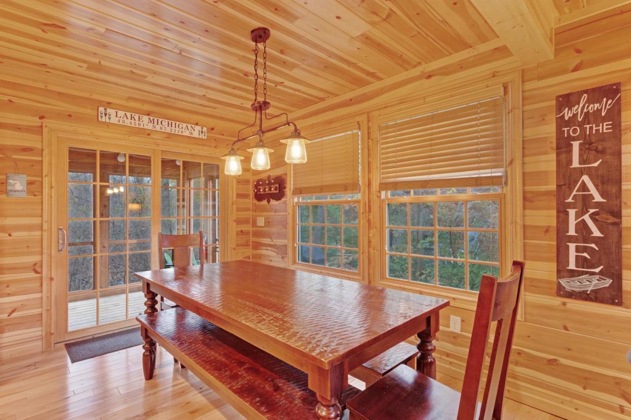 Kingfisher Cove Cabin 2 Saugatuck Exteriör bild